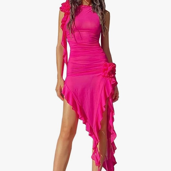 Pink dress - Picture 3 of 3